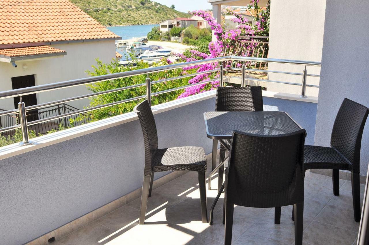 Apartments Zora Rogoznica  Εξωτερικό φωτογραφία