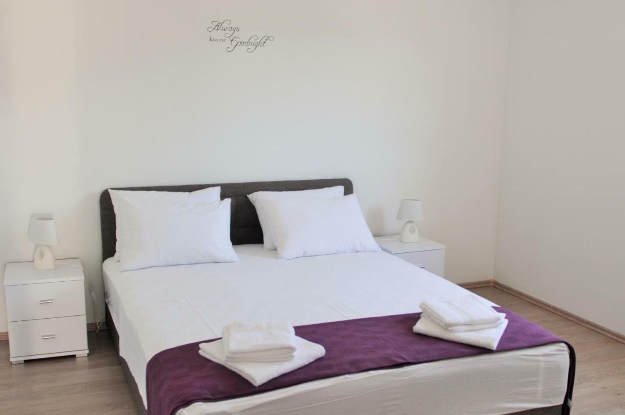 Apartments Zora Rogoznica  Εξωτερικό φωτογραφία