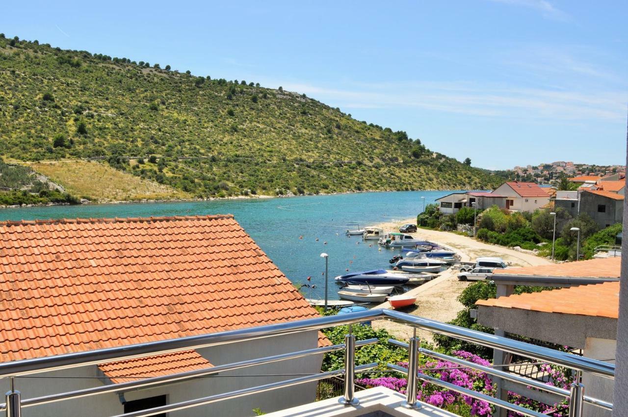 Apartments Zora Rogoznica  Εξωτερικό φωτογραφία
