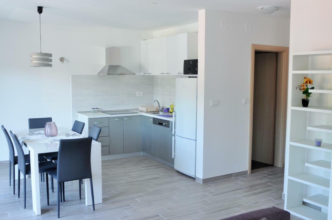 Apartments Zora Rogoznica  Εξωτερικό φωτογραφία