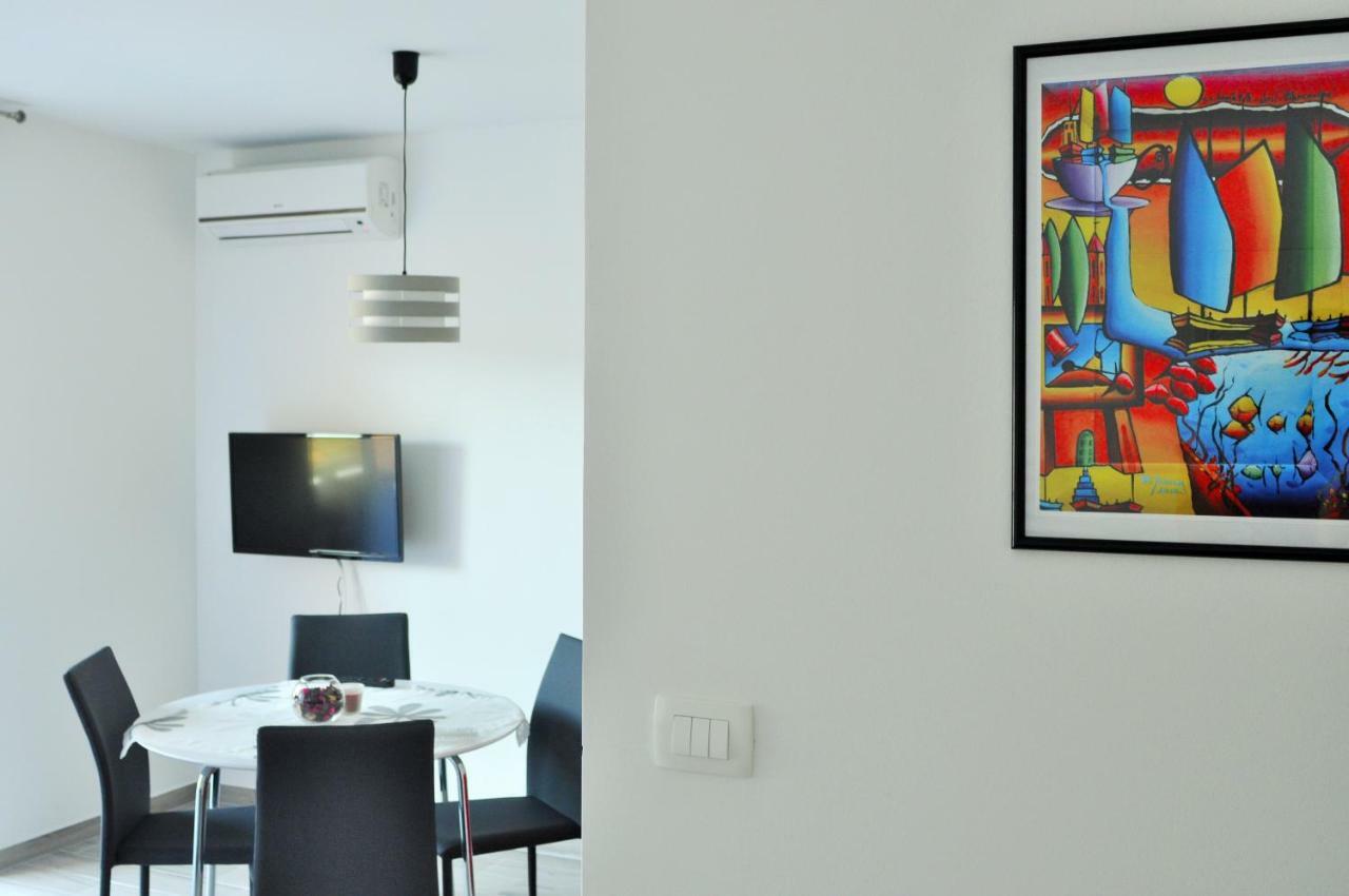 Apartments Zora Rogoznica  Εξωτερικό φωτογραφία